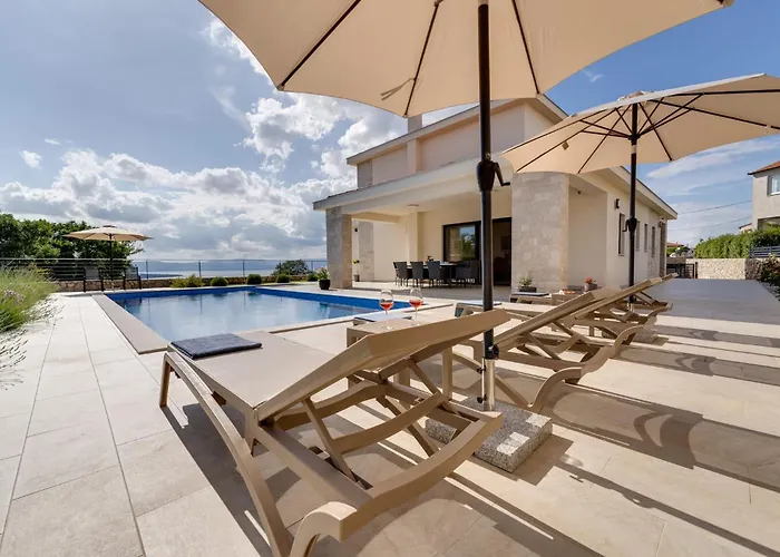 Willa Mihojka Malinska